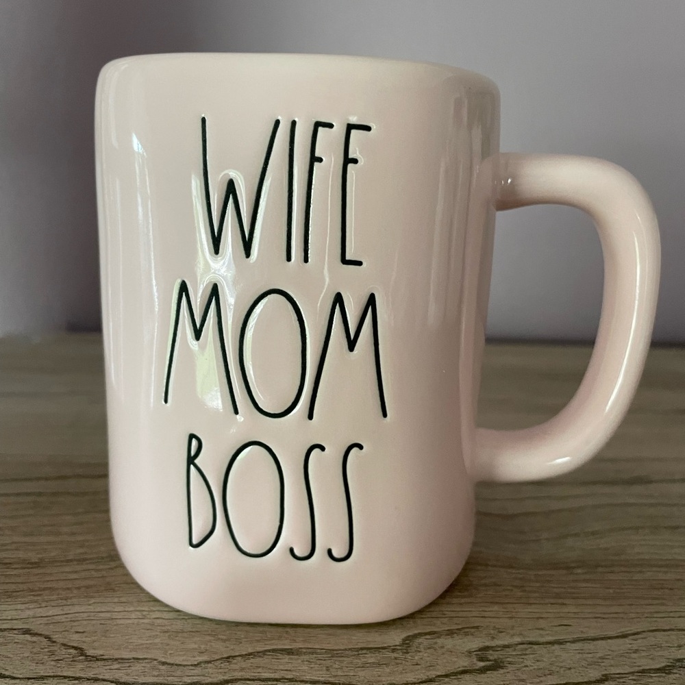 RAE DUNN “WIFE, MOM, BOSS” MUG